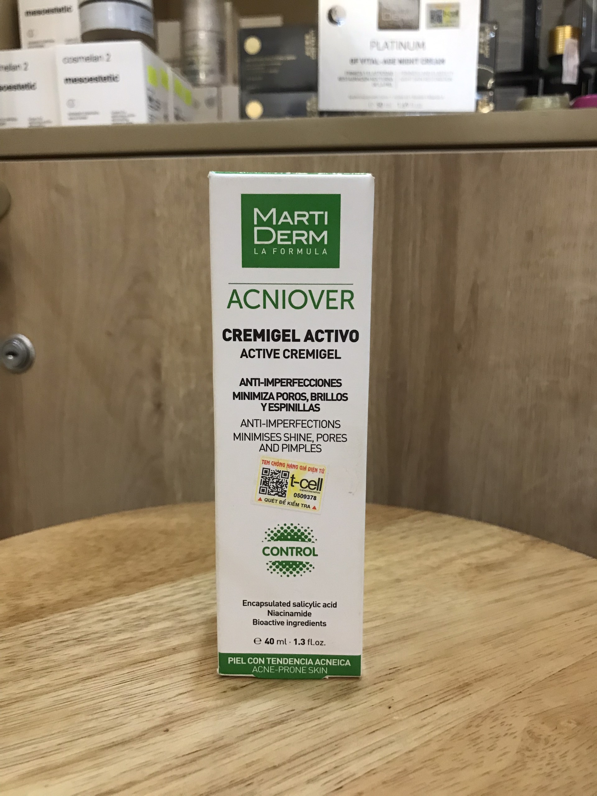 Kem trị mụn Acninover Martiderm