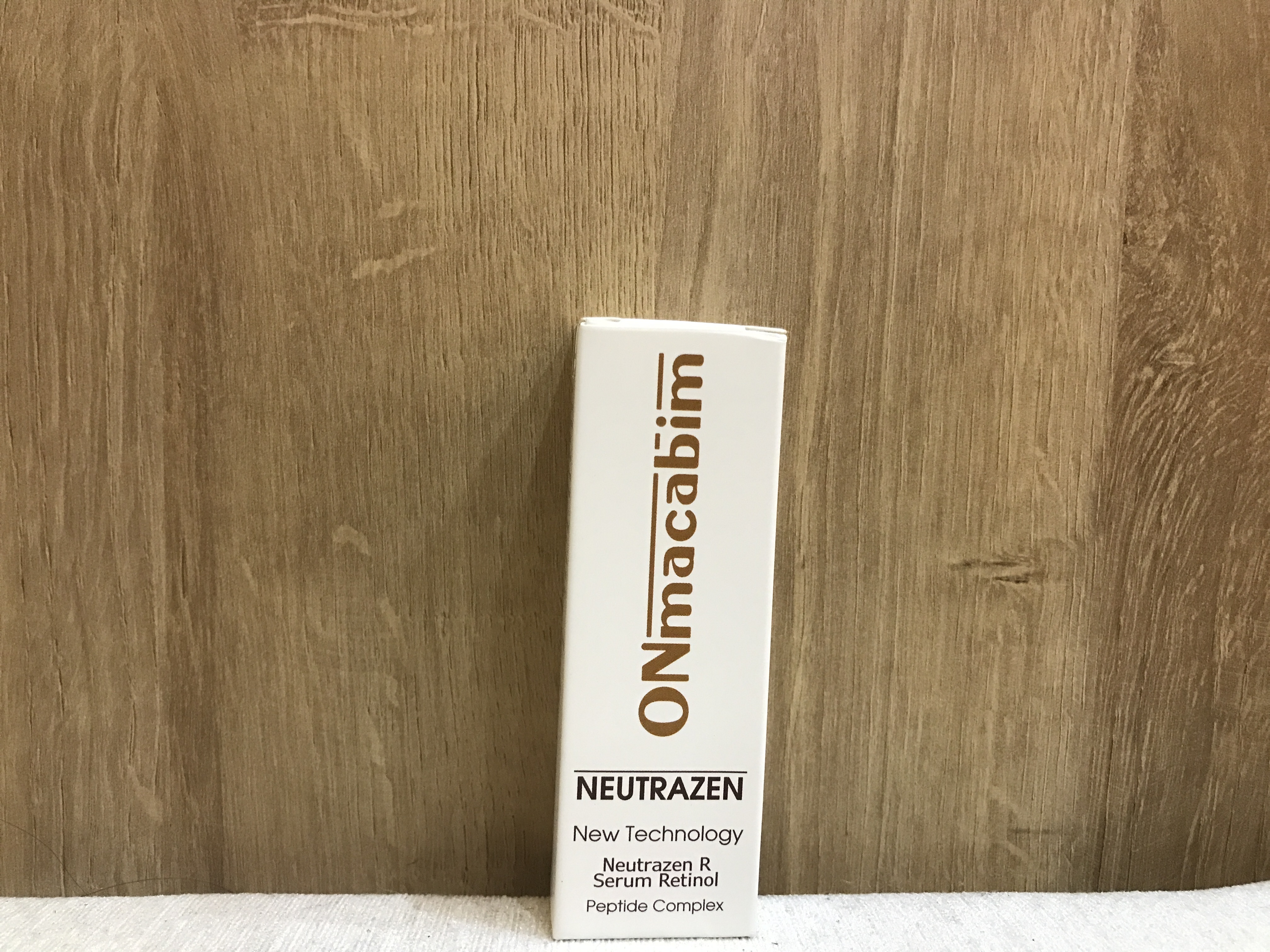 Kem Retinol Neutrazen R Onmacabim